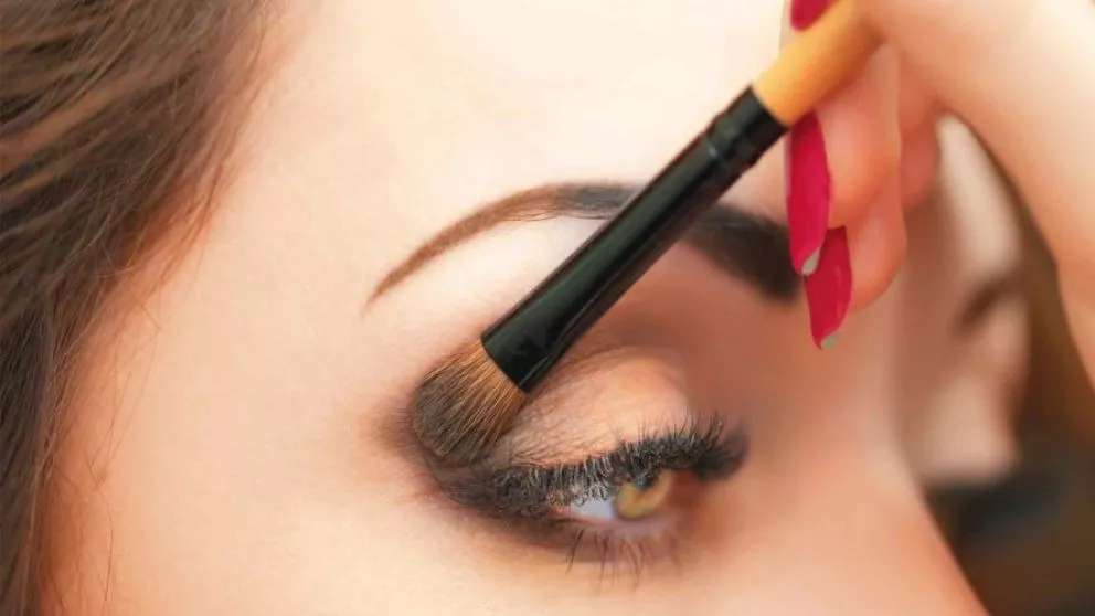 شینیون و آرایشگری